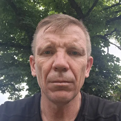 Толя Зубрейчук, 48