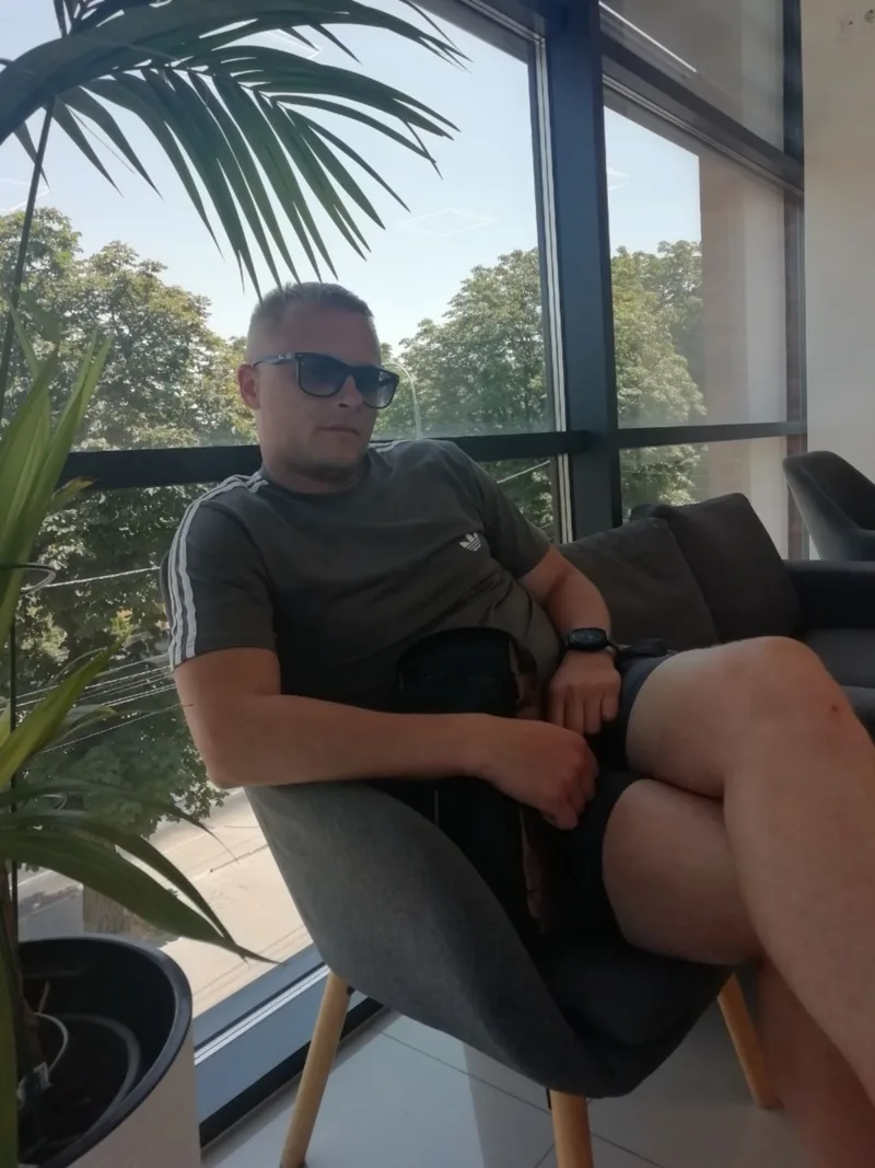 Vitalii, 31