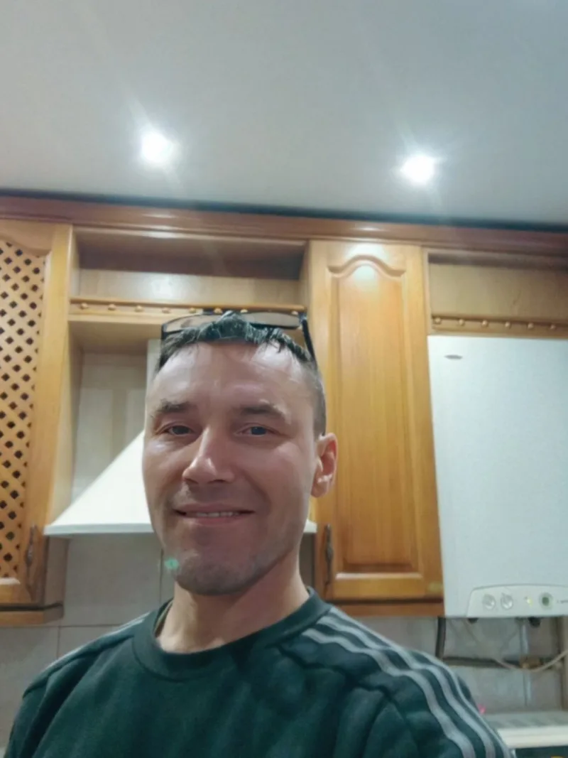 Igor, 40