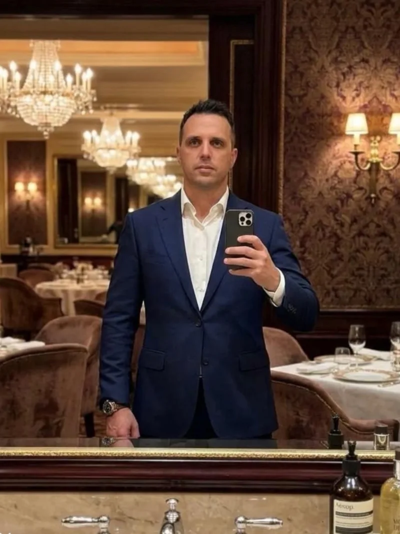 Borys, 39
