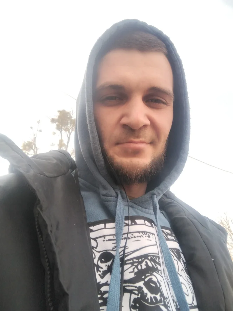 Вова Ананас, 35