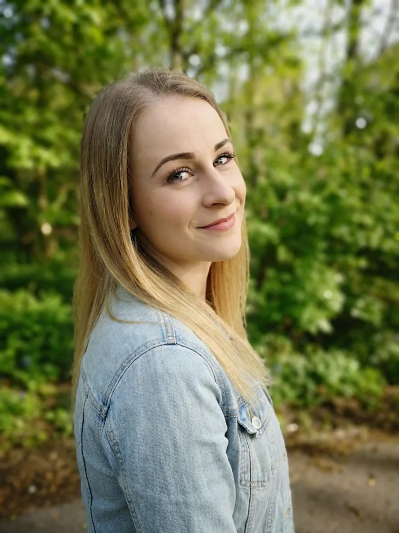 Beauty, 28