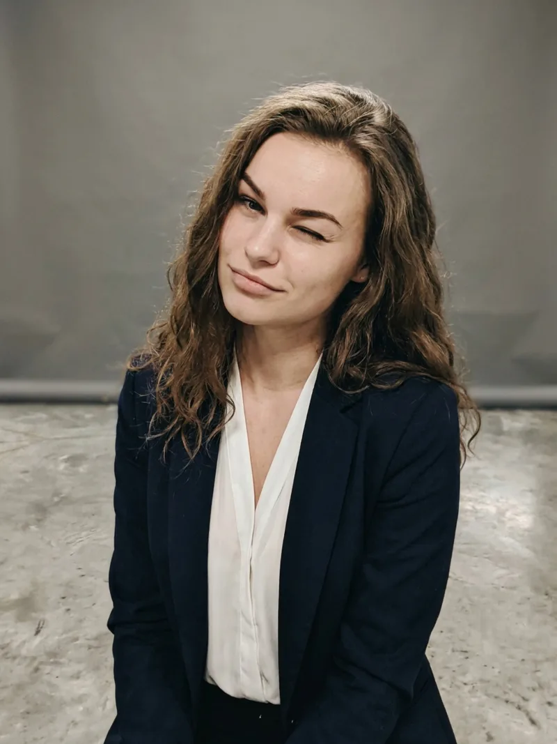 София, 28