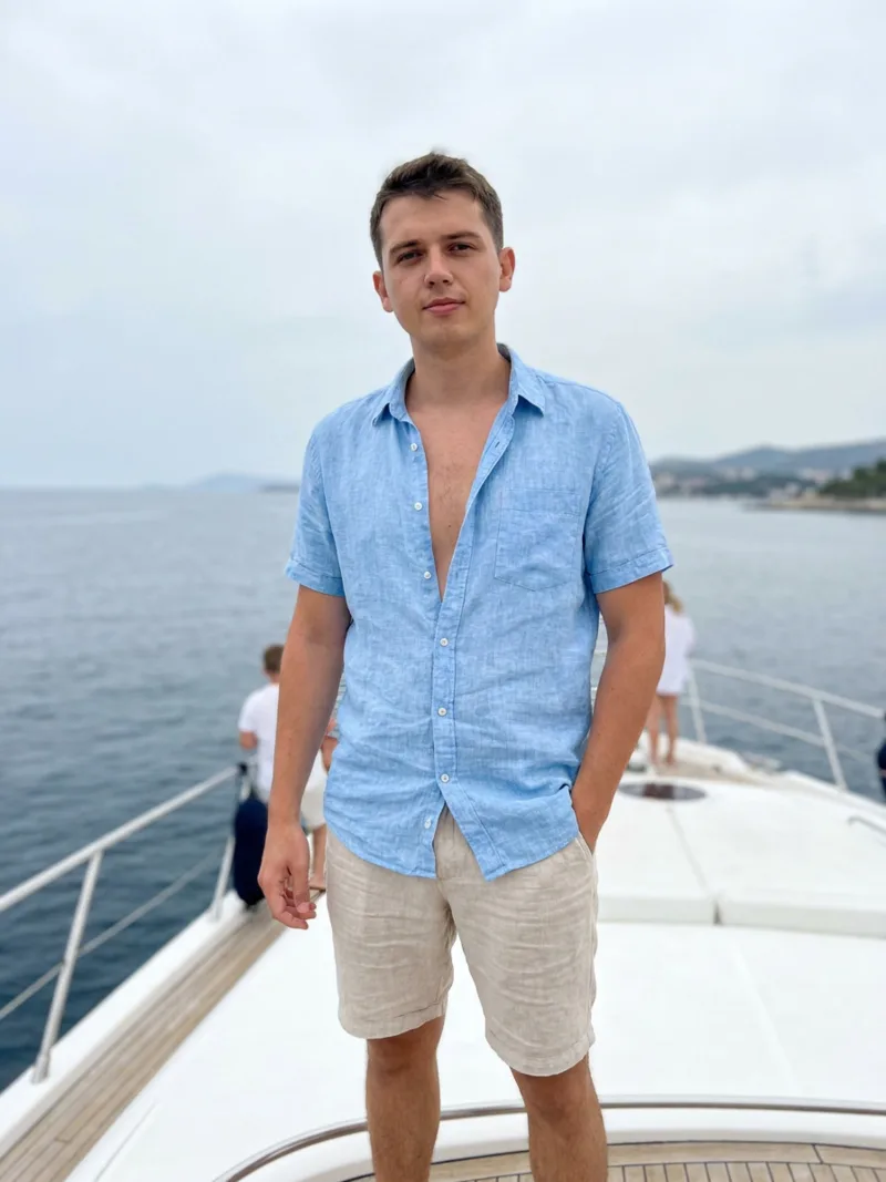 Володя, 30