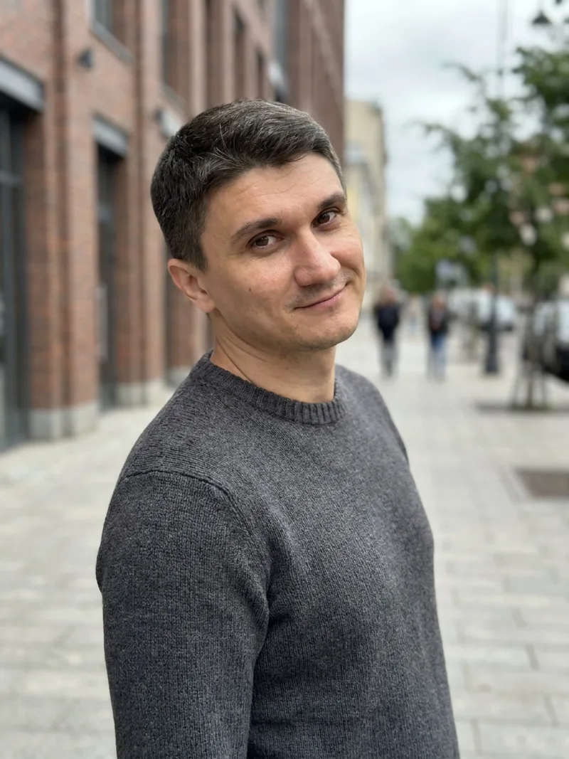 Александр, 32
