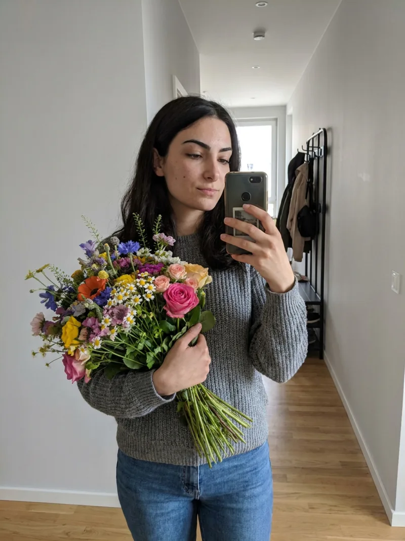 Катя, 28