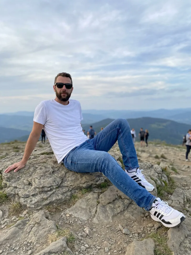 Стас, 40