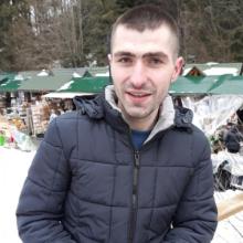 Максим