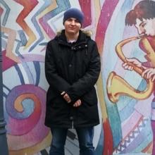 Женя Петрецький