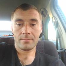 Віталій