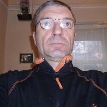 лео