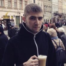 Максим 