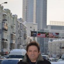 Виктор