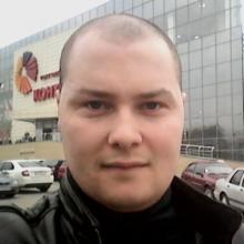 Максим 