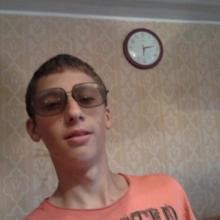 женя